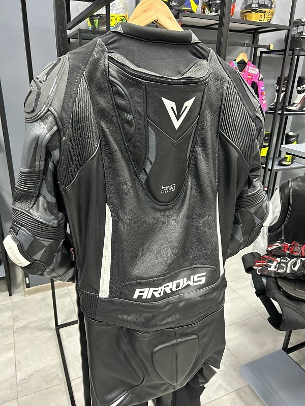 Мотокомбинезон Arrows 